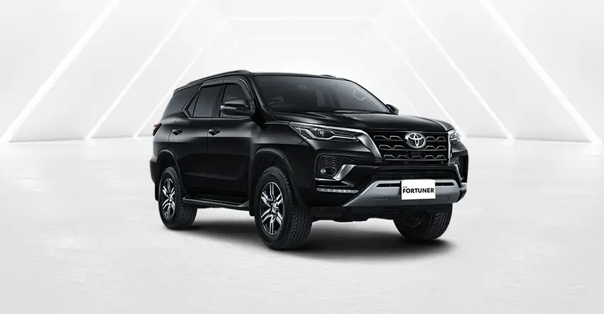 front New Fortuner G